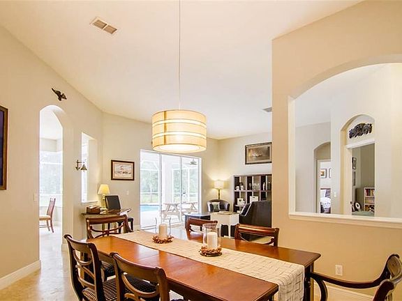 5th image of 2915 Sutton Oaks Ct