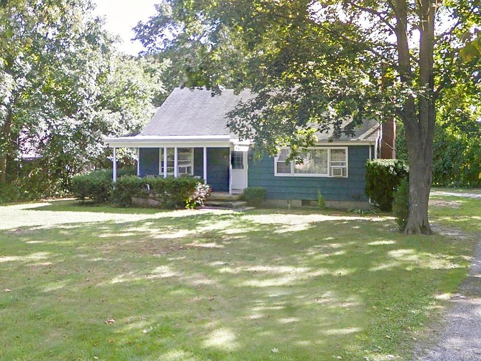 1st image of 14 Walnut Ave