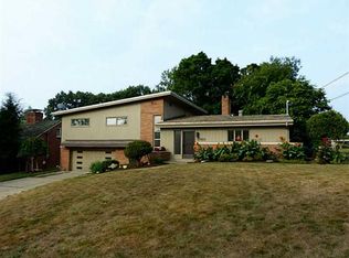 1050 Summer Pl, Pittsburgh, PA 15243