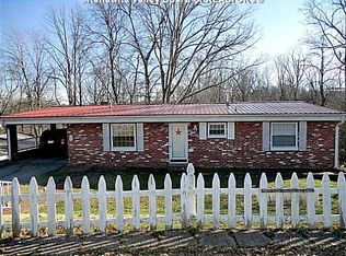 917 Alynwood Cir, Charleston, WV 25314