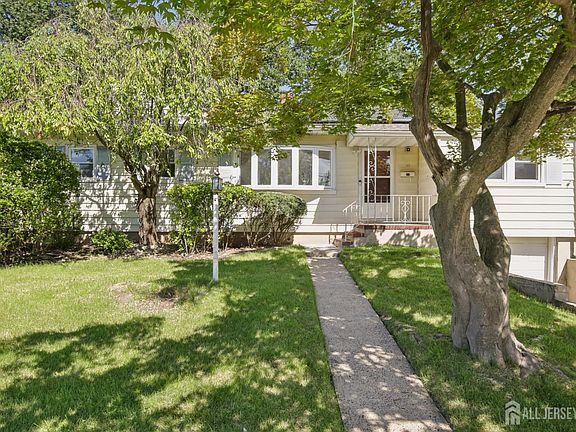 2nd image of 113-113 Stony Rd