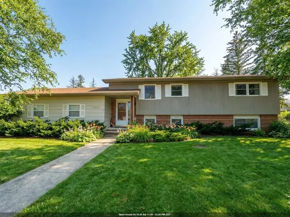 2455 Kingston Pl, Oshkosh, WI 54904
