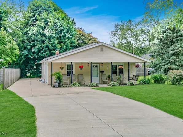 2868 Morrison St, Akron, OH 44312