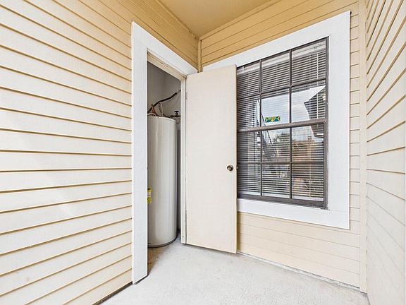 2nd image of 2300 Old Spanish Trl APT 1117