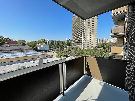 5th image of 1210 Astoria Park S APT 4F
