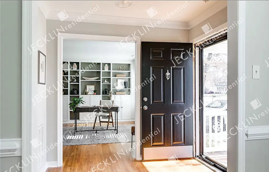 4670 Rollingwood Lane — Photo 4