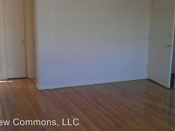 4th image of 57 Bross Pl APT 32