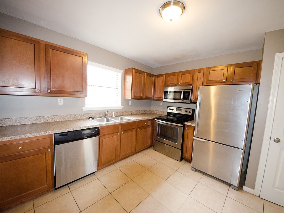 1st image of 6219 Pine Summit Dr
