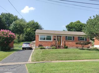 4805 Libby Ln, Louisville, KY 40272