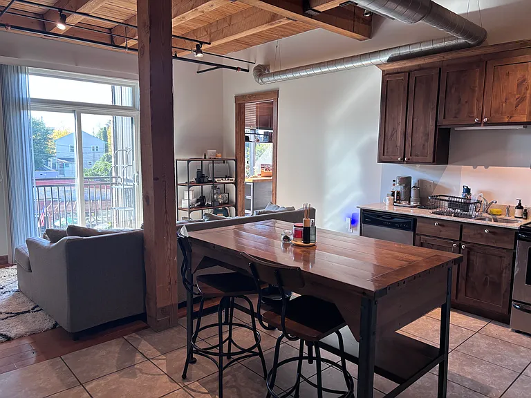 Waukesha Lofts — Photo 10