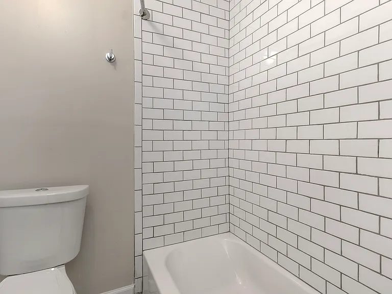Park Terrace Apartments — Photo 12
