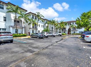 8620 NW 97th Ave APT 213, Doral, FL 33178