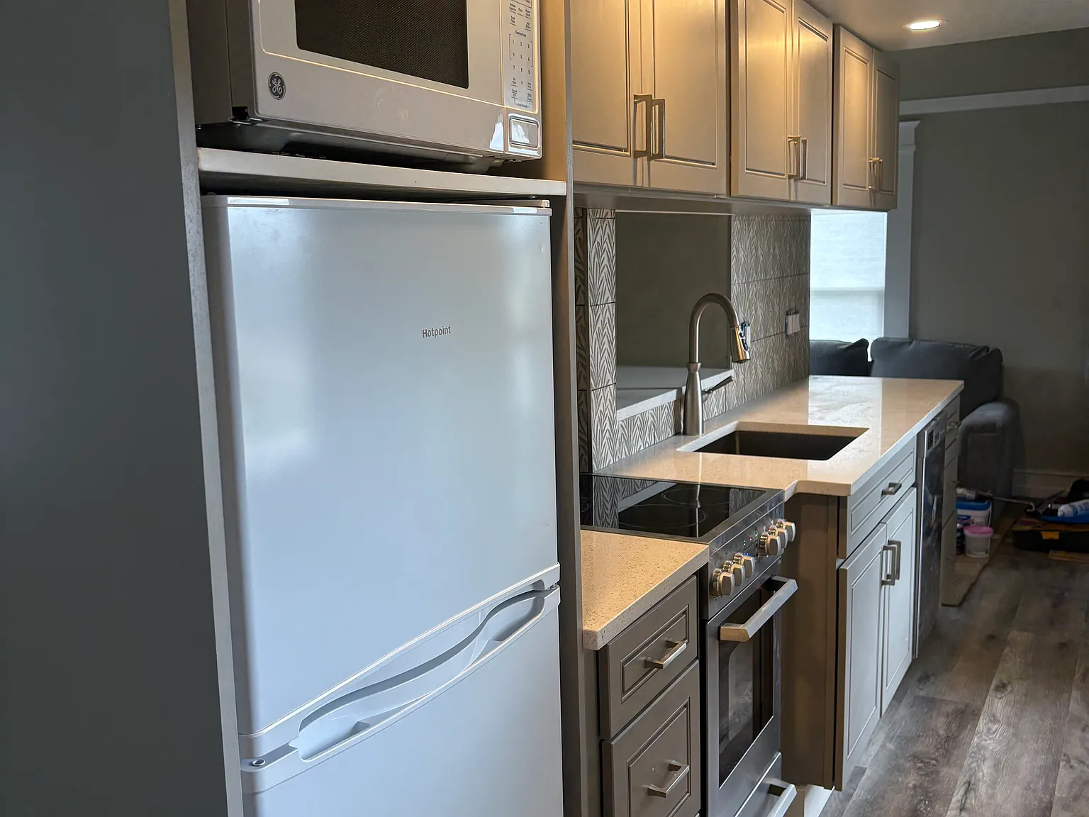 Studio, $1,495 — Photo 2