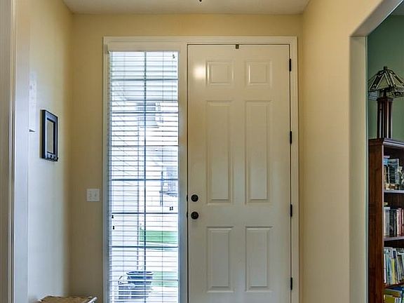 3rd image of 18201 Nina St