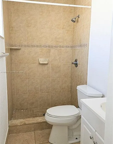 4360 NE 13th Ave #MAIN — Photo 10