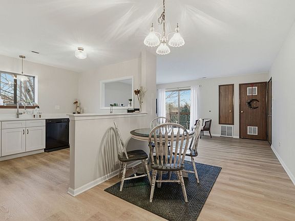 2nd image of 2238 Abbeywood Dr APT F