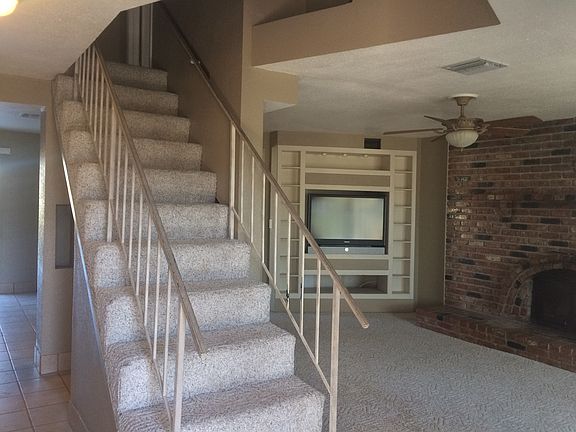4th image of 3911 W La Madre Way