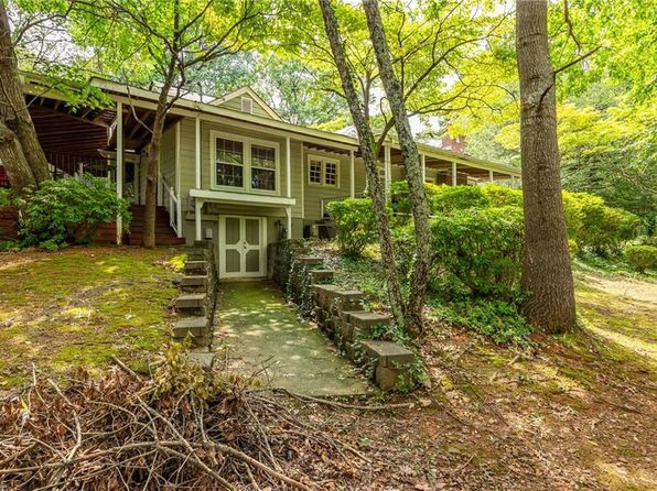 winston-salem-north-carolina-117618897 picture