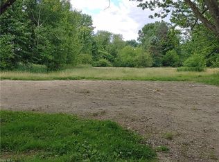 38869 Chestnut Ridge Rd, Elyria, OH 44035