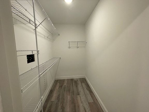 4th image of 60 Shirley Ave #403