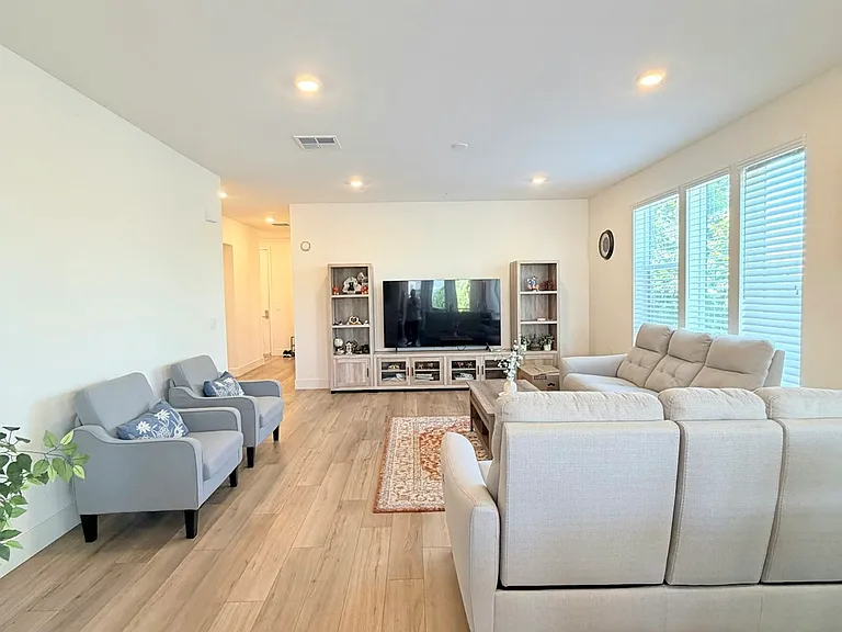 44908 Wisdom Rd — Photo 5