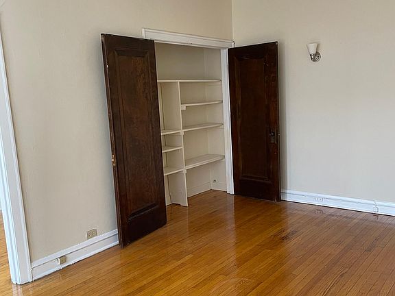 2nd image of 911 Sherman Ave APT 310