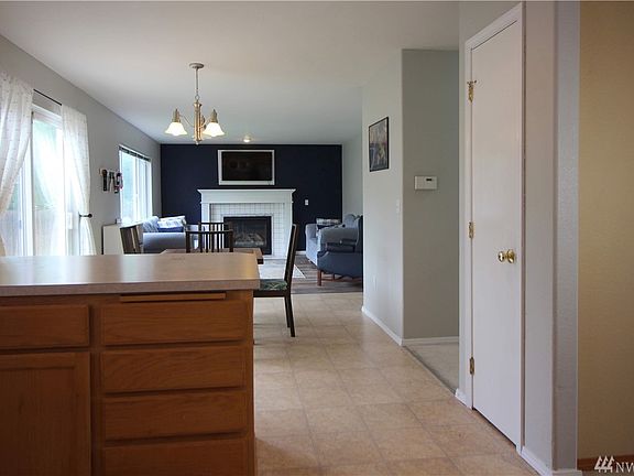 5th image of 3028 Sword Fern Dr NW
