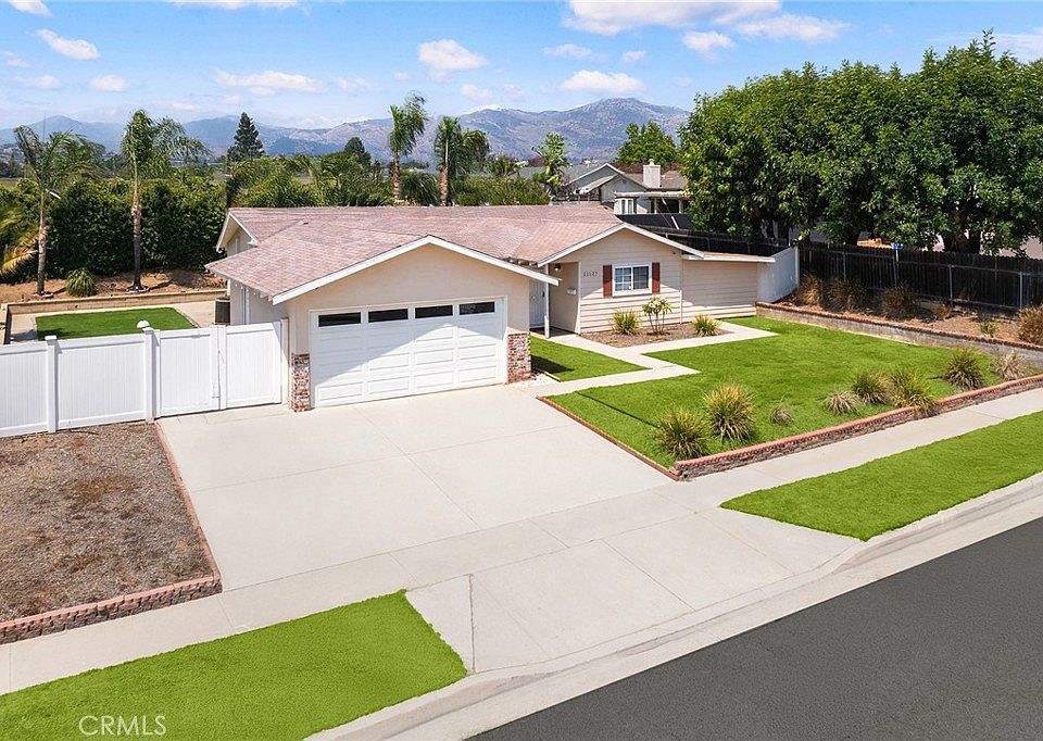1st image of 21127 E Cypress St