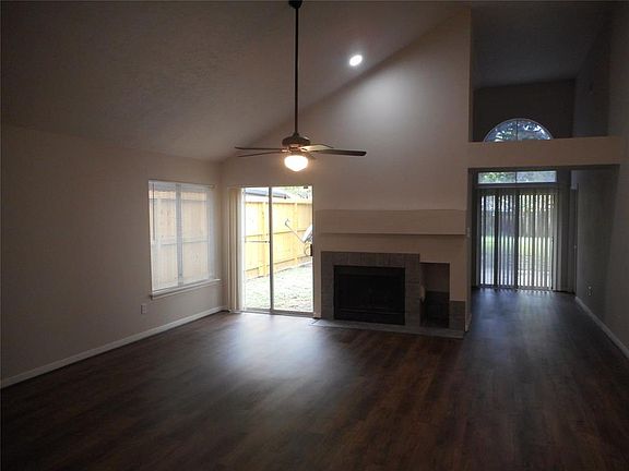 5th image of 8631 Sparkling Springs Dr