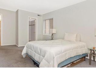 19429 Brassie Pl APT 302, Montgomery Village, MD 20886