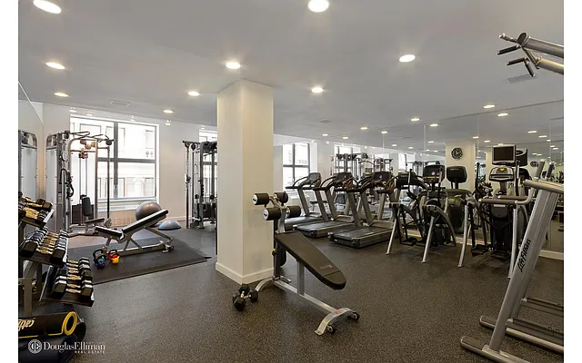 Rented by Douglas Elliman | media 26