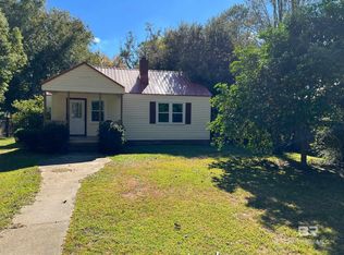 506 E Myrtle Ave, Foley, AL 36535
