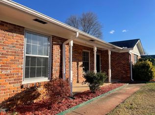 1208 Camellia Dr SW, Decatur, AL 35601