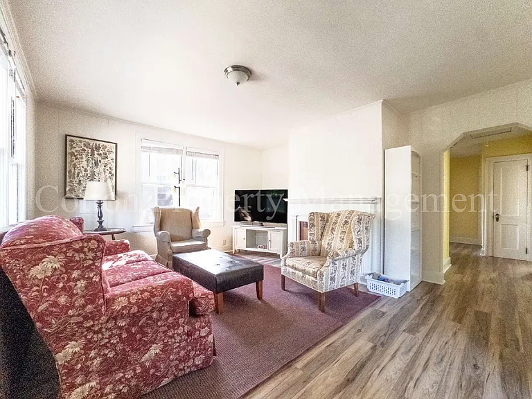 318 Central Blvd — Photo 7