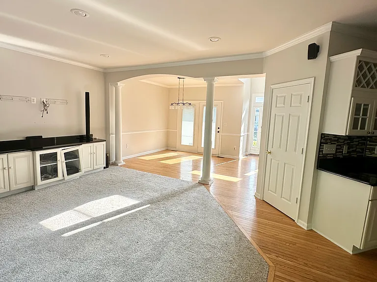 10016 Carters Grove Rd — Photo 7