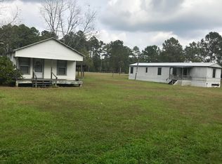 20762 N Kelly Ave, Blountstown, FL 32424