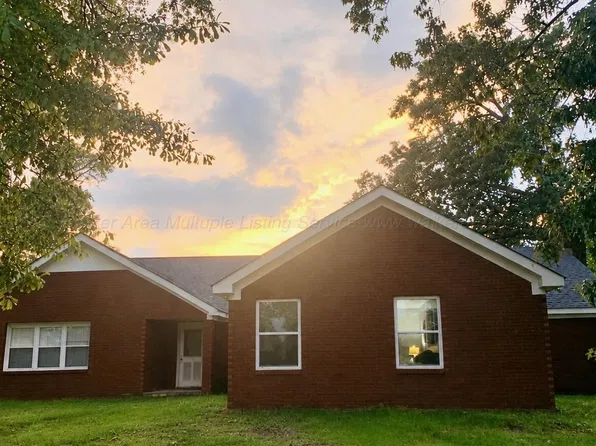 135 Cedar Lane Dr, Winfield, AL 35594