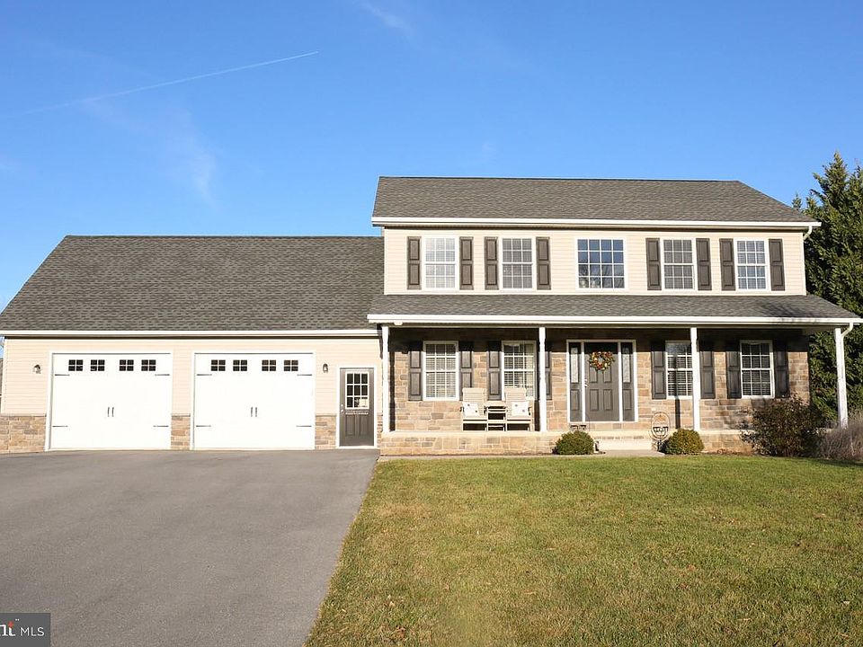 1st image of 437 Lea Dr