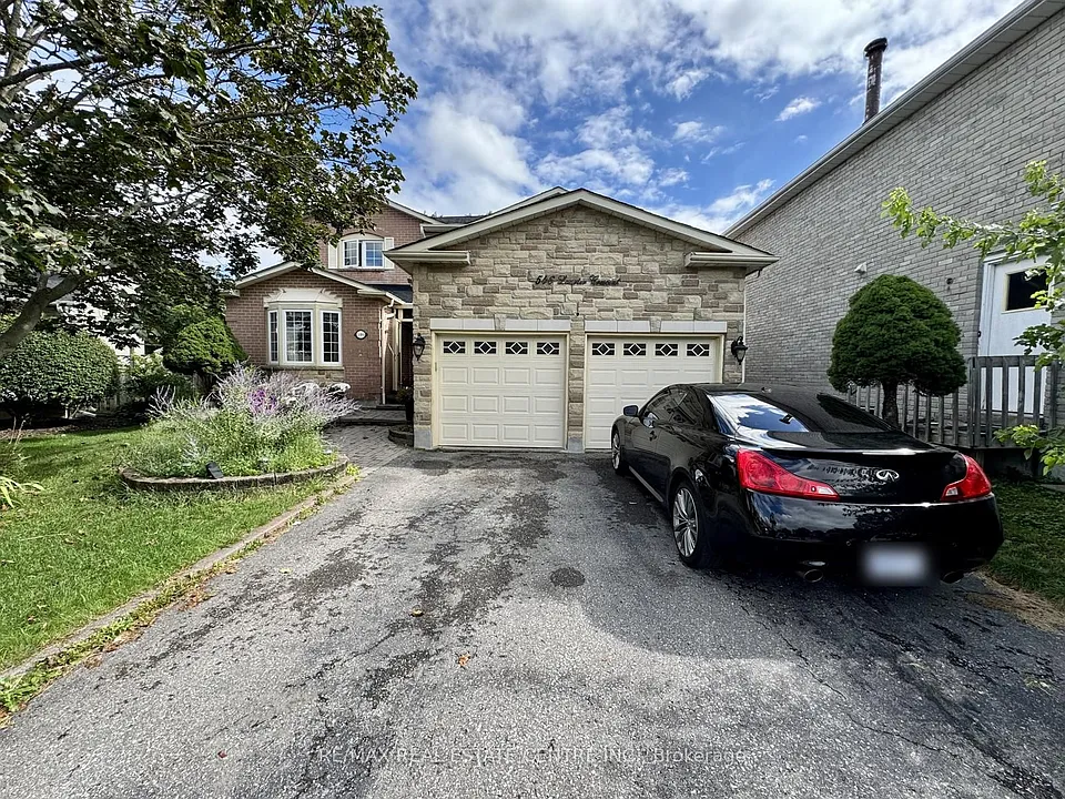 546 Laurier Cres #BASEMENT