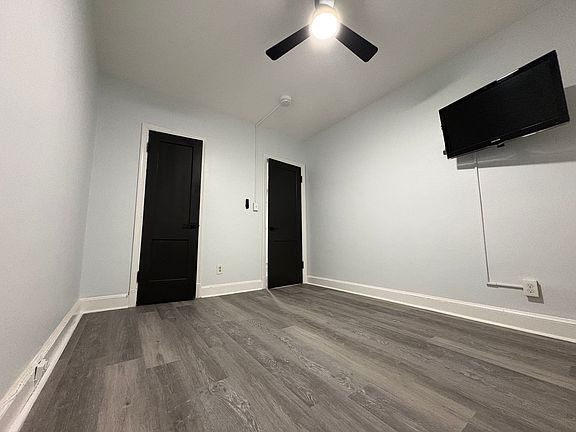 5th image of 165 35th St NE