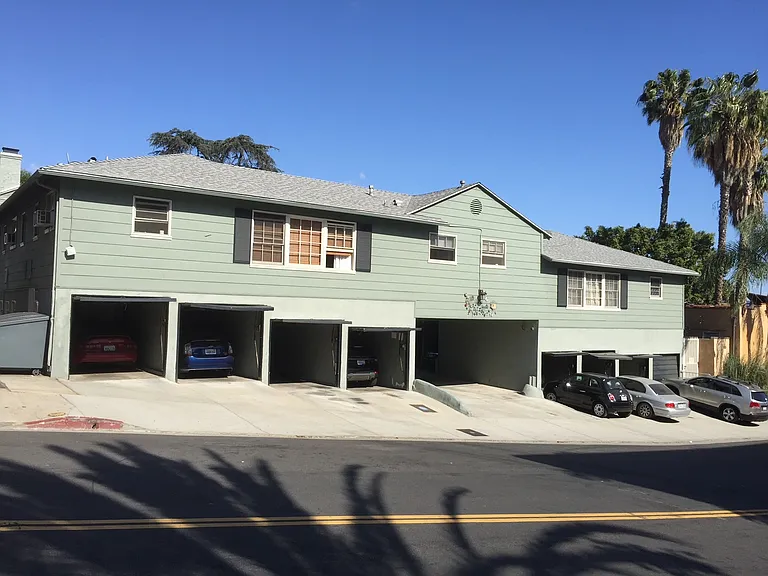 2024 Argyle Ave #E — Photo 13