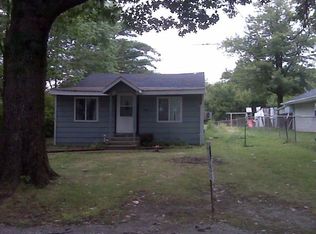 144 W Lakeview Dr, Lowell, IN 46356