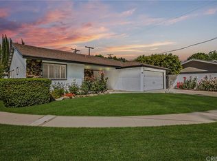 5212 Weller Dr, Woodland Hills, CA 91367