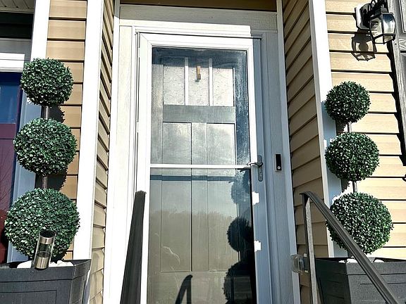 2nd image of 511 Little Eden Way