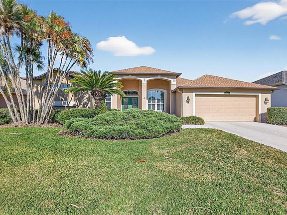 3rd image of 11908 Oak Ridge Dr