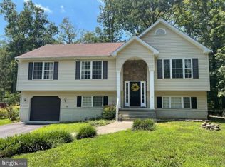 1116 Lakeview Pkwy, Locust Grove, VA 22508