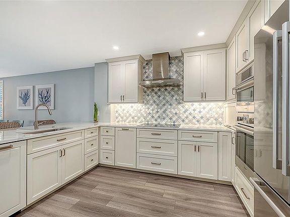 3rd image of 5780 Midnight Pass Rd APT 110