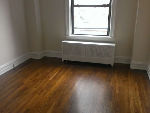 5th image of 225 E 73rd St #8B