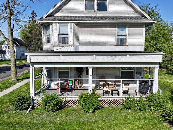2nd image of 4201 Burnham Ave