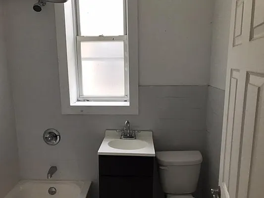 Rented by Arvik Group Real Estate | media 42